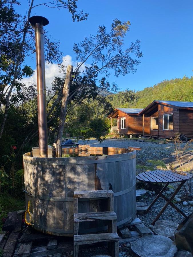 Cabanas & Tinajas Entre Volcanes Hornopiren Dış mekan fotoğraf