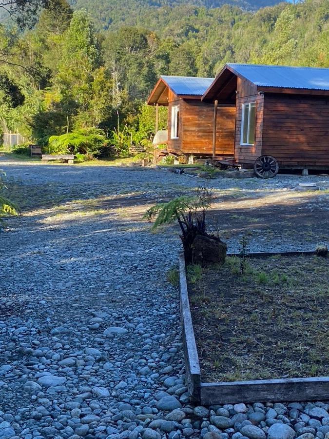 Cabanas & Tinajas Entre Volcanes Hornopiren Dış mekan fotoğraf